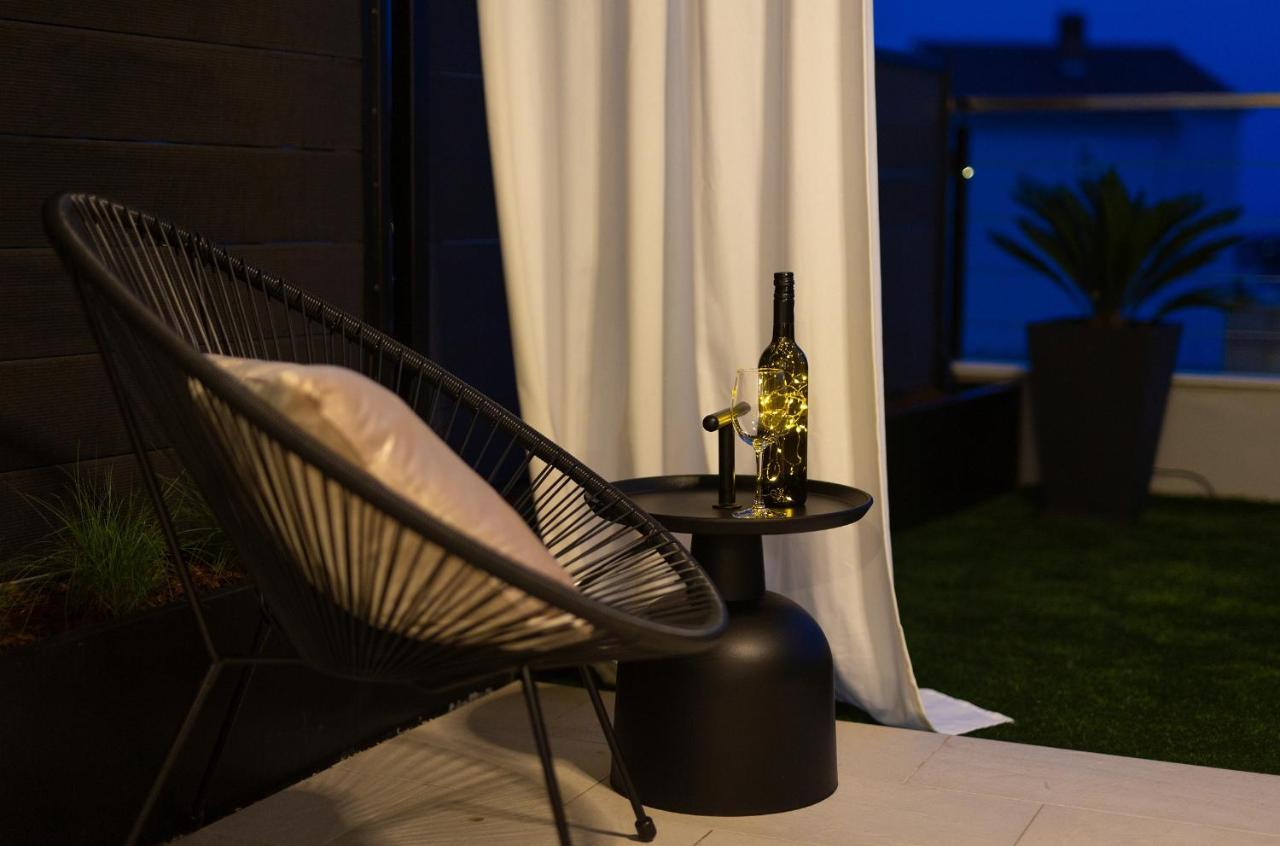 Apartment Diamar With Seaview 크르크 외부 사진